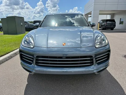 2019 Porsche Cayenne Premium Plus