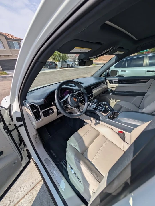 2019 Porsche 9Y0/9Y3 Cayenne - Image 8 of 16