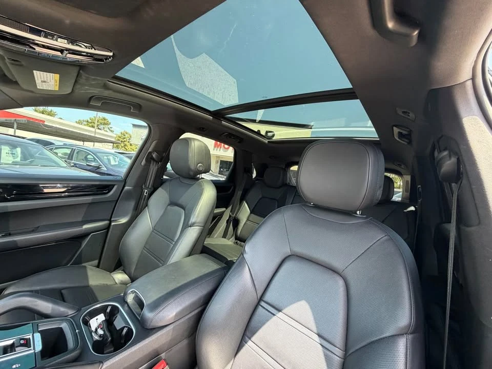 2019 Porsche 9Y0/9Y3 Cayenne - Image 9 of 16