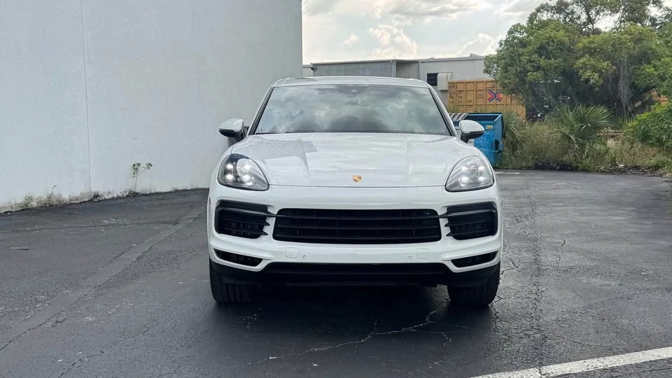2019 Porsche 9Y0/9Y3 Cayenne - Image 2 of 10