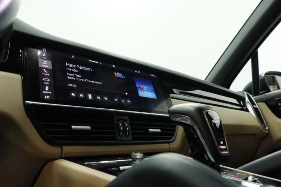 2019 Porsche 9Y0/9Y3 Cayenne - Image 17 of 20