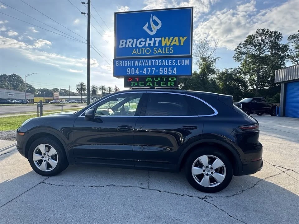 2019 Porsche 9Y0/9Y3 Cayenne - Image 2 of 13