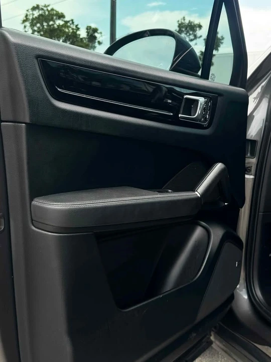2019 Porsche 9Y0/9Y3 Cayenne - Image 8 of 10