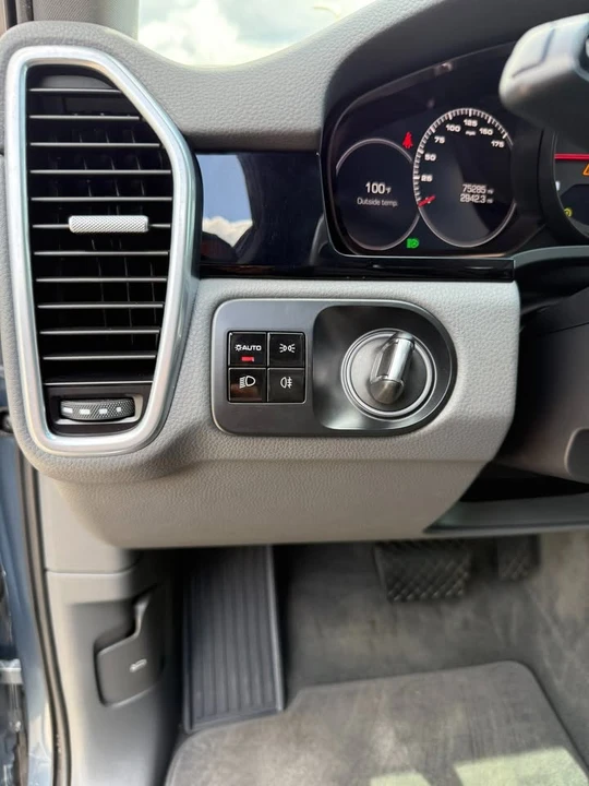 2019 Porsche 9Y0/9Y3 Cayenne - Image 12 of 20
