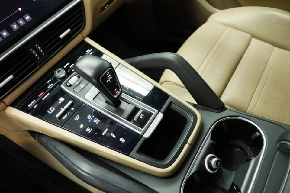 2019 Porsche 9Y0/9Y3 Cayenne - Image 19 of 20