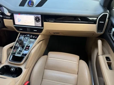 2019 Porsche 9Y0/9Y3 Cayenne - Image 9 of 18