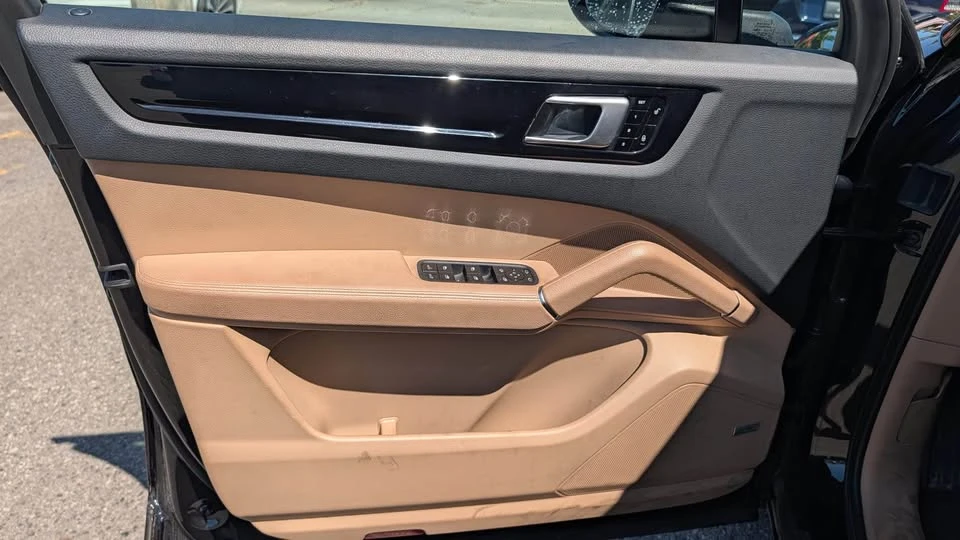 2019 Porsche 9Y0/9Y3 Cayenne - Image 6 of 10