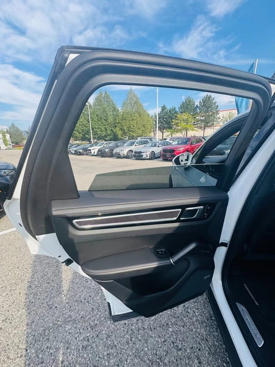 2019 Porsche 9Y0/9Y3 Cayenne - Image 7 of 14