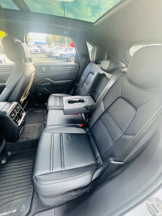 2019 Porsche 9Y0/9Y3 Cayenne - Image 8 of 14