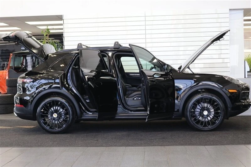 2019 Porsche 9Y0/9Y3 Cayenne - Image 11 of 20