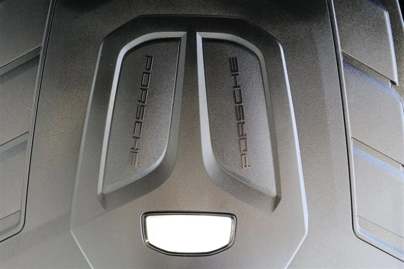 2019 Porsche 9Y0/9Y3 Cayenne - Image 19 of 20