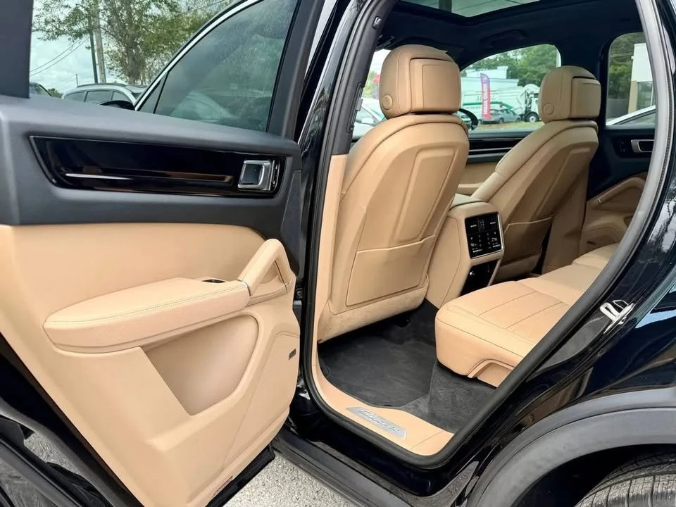 2019 Porsche 9Y0/9Y3 Cayenne - Image 8 of 20