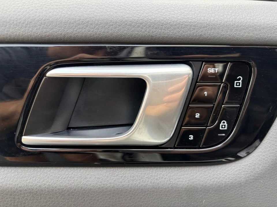 2019 Porsche 9Y0/9Y3 Cayenne - Image 13 of 20