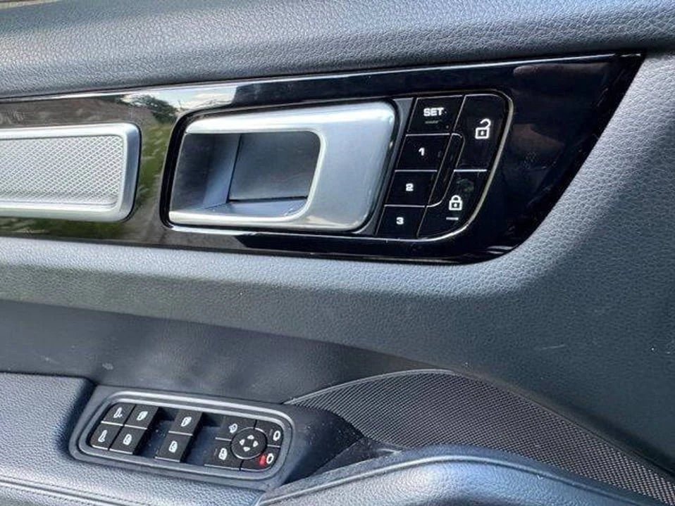 2019 Porsche 9Y0/9Y3 Cayenne - Image 17 of 20
