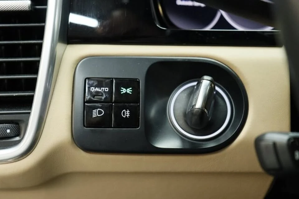 2019 Porsche 9Y0/9Y3 Cayenne - Image 9 of 20
