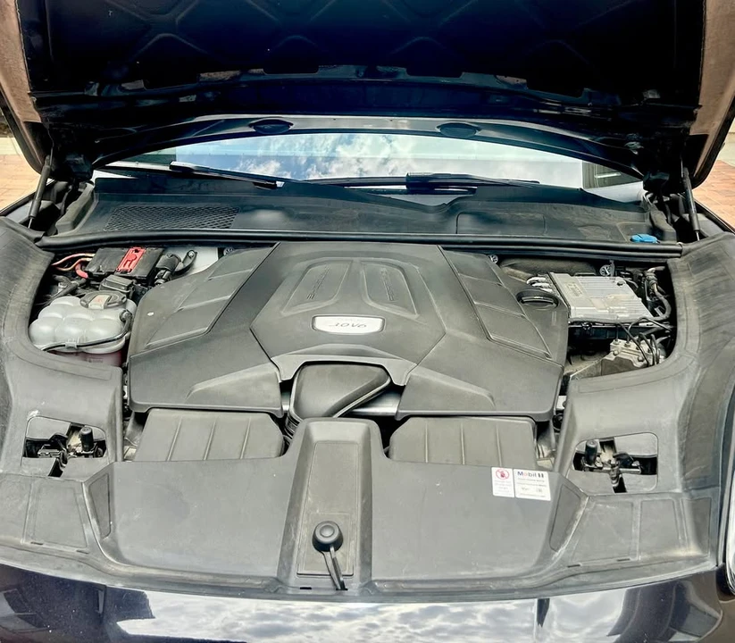 2019 Porsche 9Y0/9Y3 Cayenne - Image 10 of 19