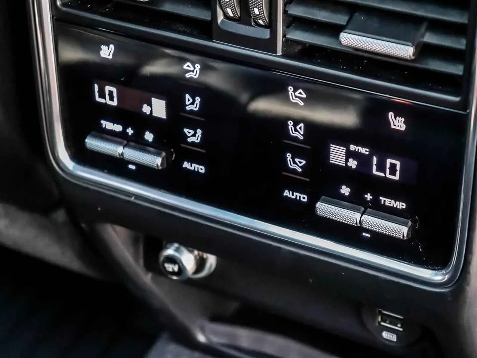 2019 Porsche 9Y0/9Y3 Cayenne - Image 12 of 20