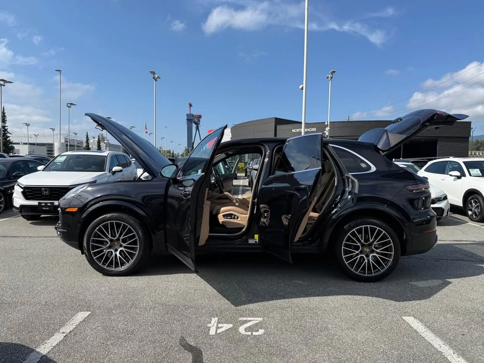 2019 Porsche 9Y0/9Y3 Cayenne - Image 9 of 17