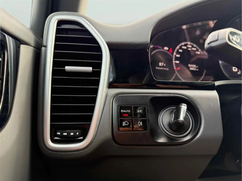 2019 Porsche 9Y0/9Y3 Cayenne - Image 20 of 20