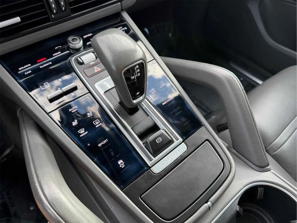2019 Porsche 9Y0/9Y3 Cayenne - Image 19 of 20