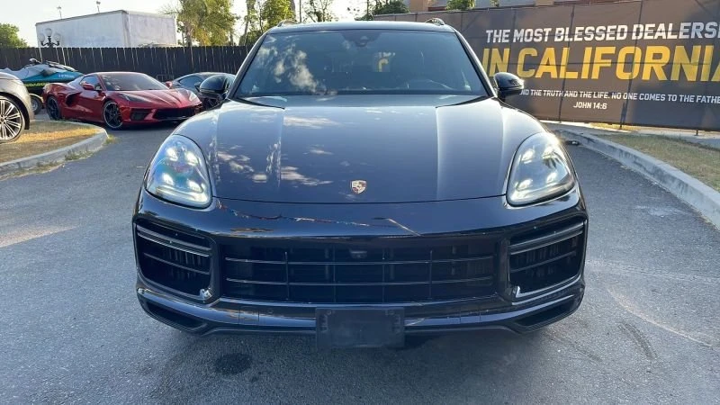 2019 Porsche 9Y0/9Y3 Cayenne - Image 2 of 20