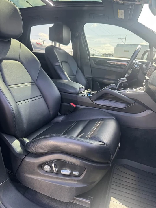 2019 Porsche 9Y0/9Y3 Cayenne - Image 14 of 14