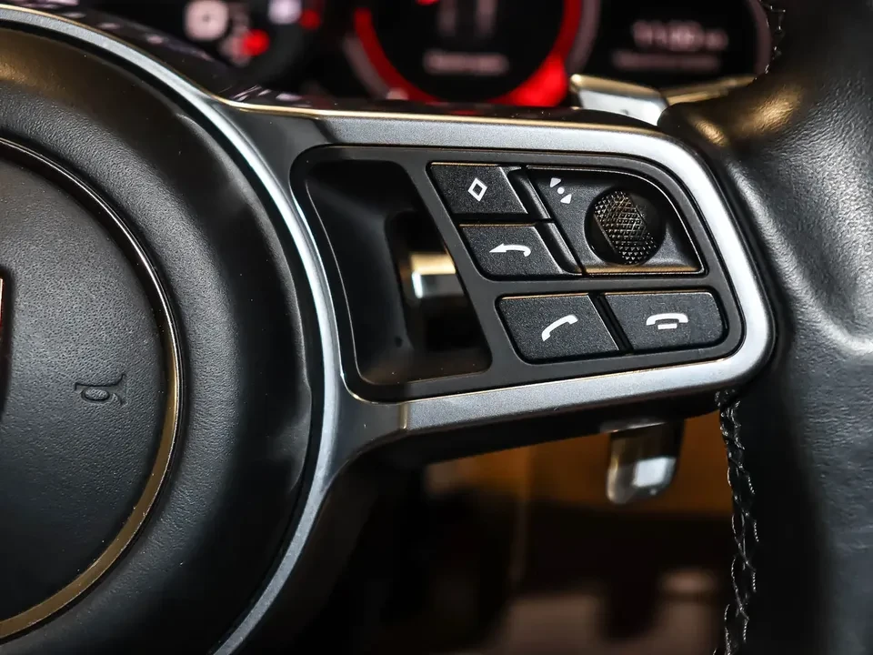 2019 Porsche 9Y0/9Y3 Cayenne - Image 18 of 19