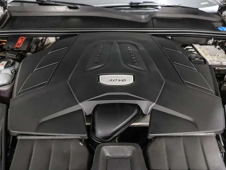 2019 Porsche 9Y0/9Y3 Cayenne - Image 6 of 19