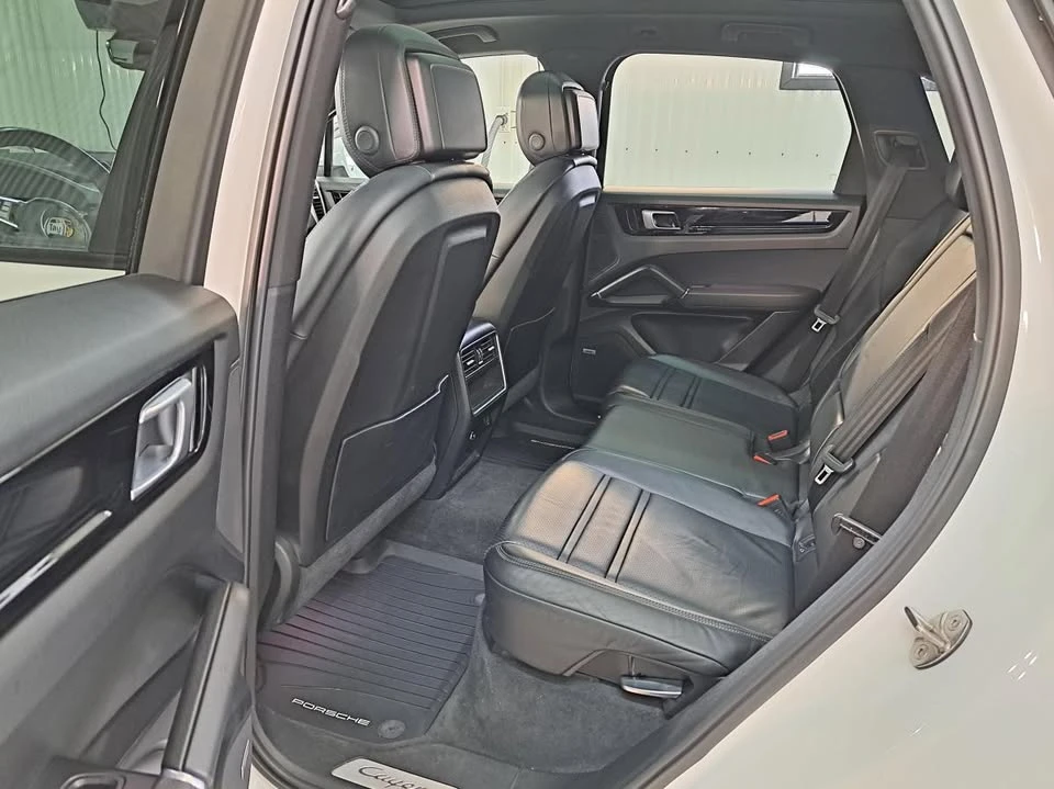 2019 Porsche 9Y0/9Y3 Cayenne - Image 8 of 17