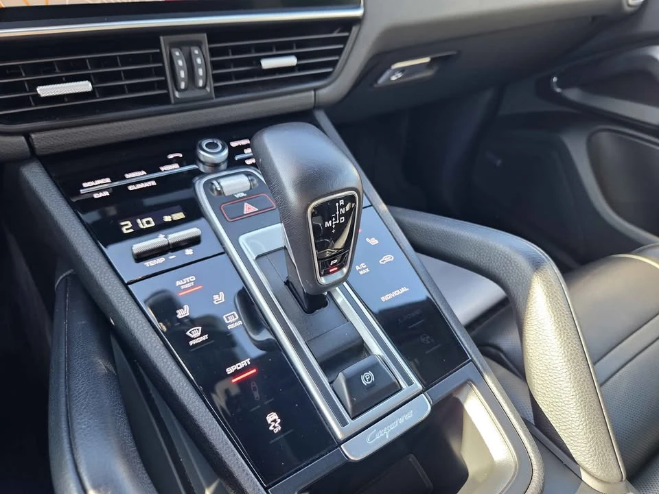 2019 Porsche 9Y0/9Y3 Cayenne - Image 14 of 14