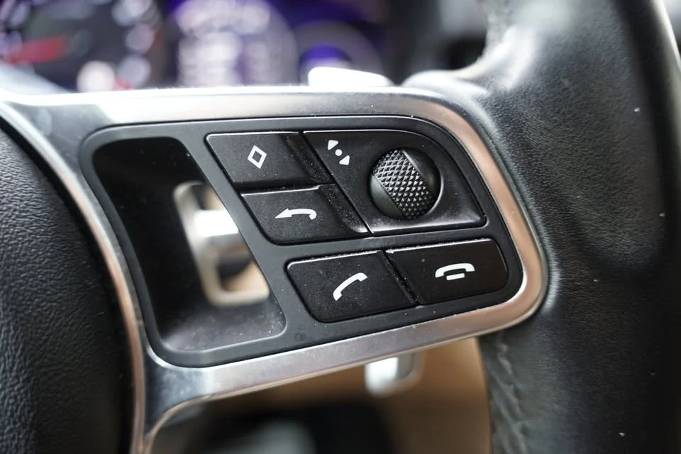 2019 Porsche 9Y0/9Y3 Cayenne - Image 17 of 20