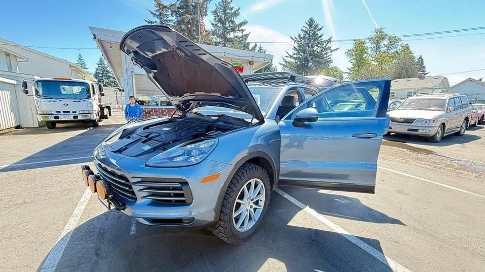2019 Porsche 9Y0/9Y3 Cayenne - Image 16 of 20