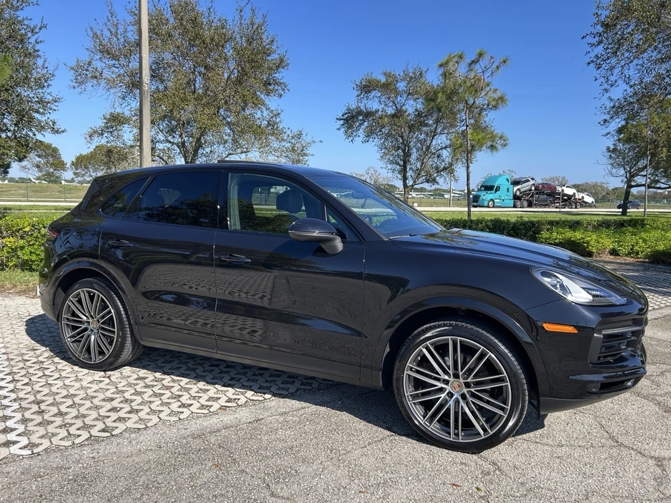 2019 Porsche 9Y0/9Y3 Cayenne - Image 18 of 31