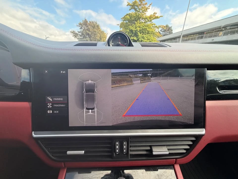 2019 Porsche 9Y0/9Y3 Cayenne - Image 14 of 20