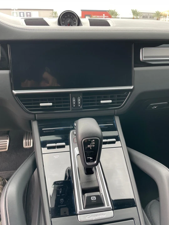 2019 Porsche 9Y0/9Y3 Cayenne S - Image 15 of 24