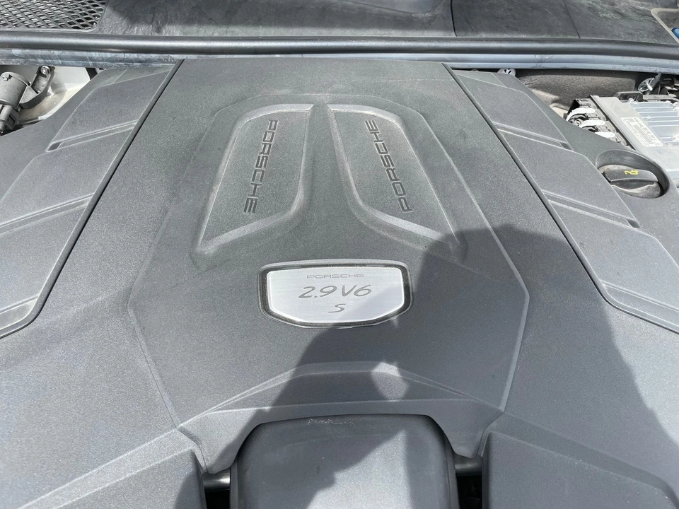 2019 Porsche 9Y0/9Y3 Cayenne S - Image 22 of 24