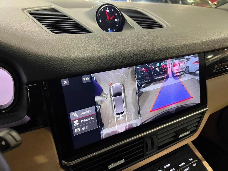 2019 Porsche 9Y0/9Y3 Cayenne S - Image 14 of 20