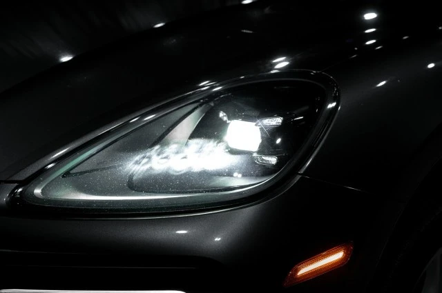 2019 Porsche 9Y0/9Y3 Cayenne S - Image 8 of 12