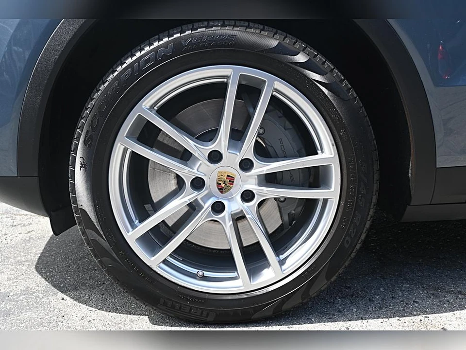 2019 Porsche 9Y0/9Y3 Cayenne S - Image 11 of 31