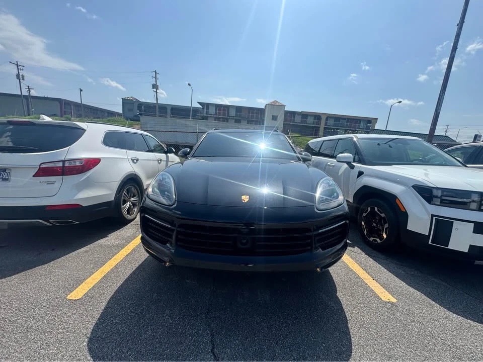 2019 Porsche 9Y0/9Y3 Cayenne S - Image 2 of 9