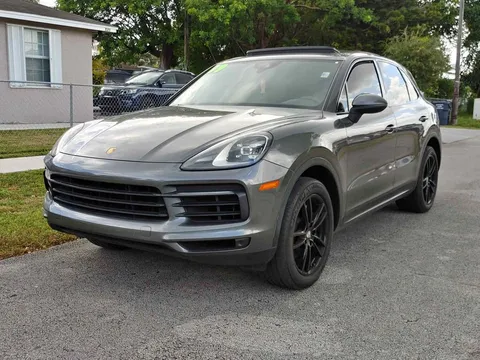 2019 Porsche Cayenne S Sport Utility 4D