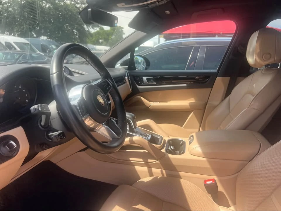 2019 Porsche 9Y0/9Y3 Cayenne S - Image 8 of 20