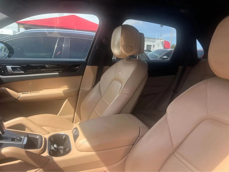 2019 Porsche 9Y0/9Y3 Cayenne S - Image 9 of 20