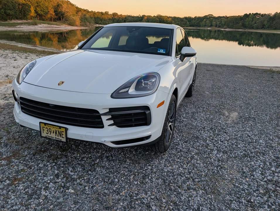 2019 Porsche 9Y0/9Y3 Cayenne S - Image 2 of 31