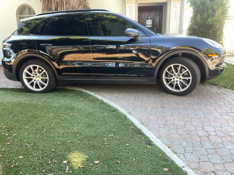 2019 Porsche 9Y0/9Y3 Cayenne S - Image 2 of 18
