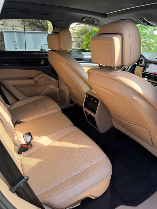 2019 Porsche 9Y0/9Y3 Cayenne S - Image 14 of 18