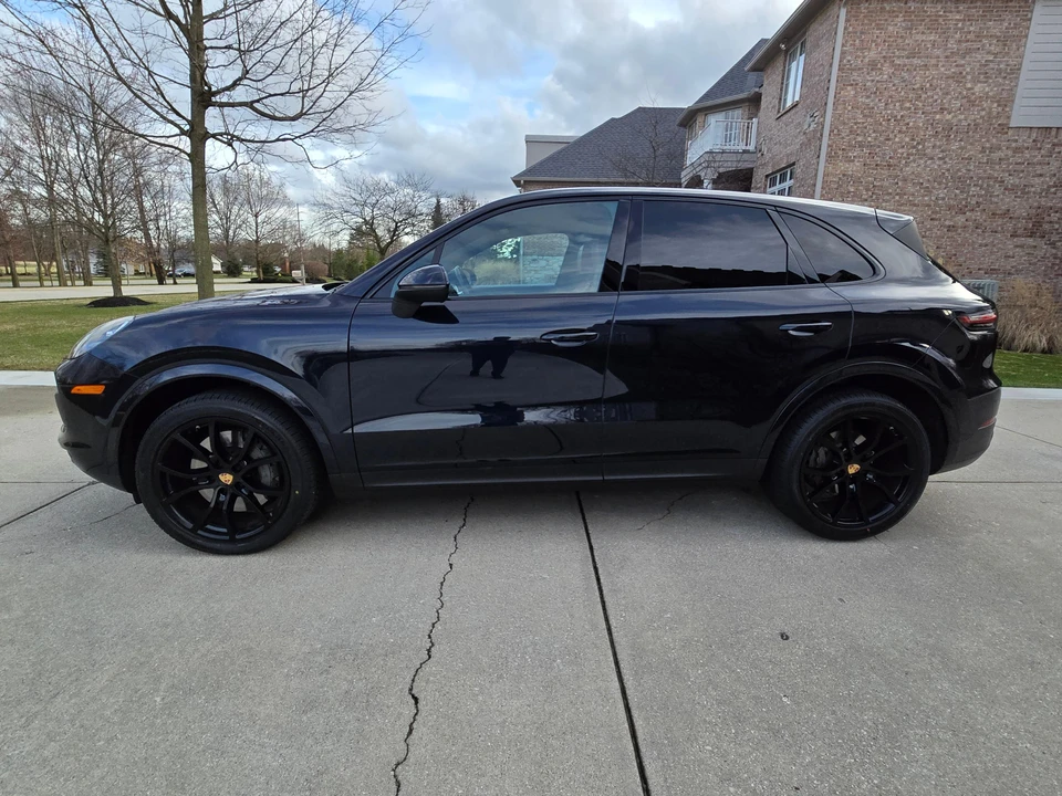 2019 Porsche 9Y0/9Y3 Cayenne S - Image 14 of 31