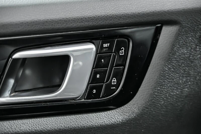 2019 Porsche 9Y0/9Y3 Cayenne S - Image 18 of 21