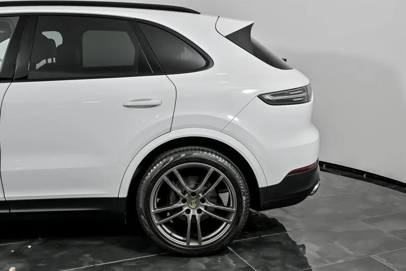 2019 Porsche 9Y0/9Y3 Cayenne S - Image 8 of 21