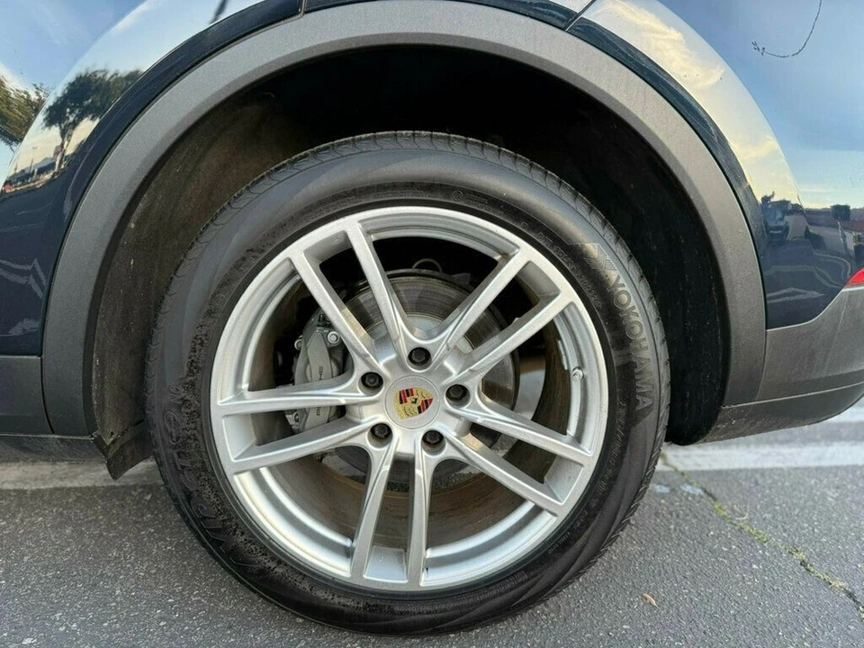 2019 Porsche - Image 26 of 26